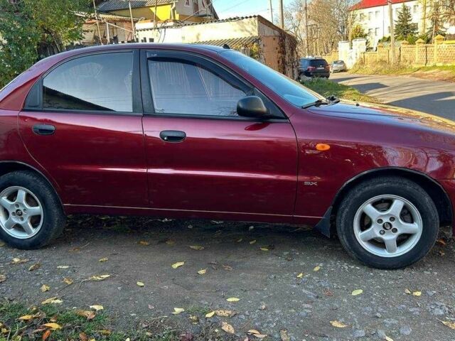 Красный Дэу Сенс, объемом двигателя 1.6 л и пробегом 216 тыс. км за 1900 $, фото 1 на Automoto.ua
