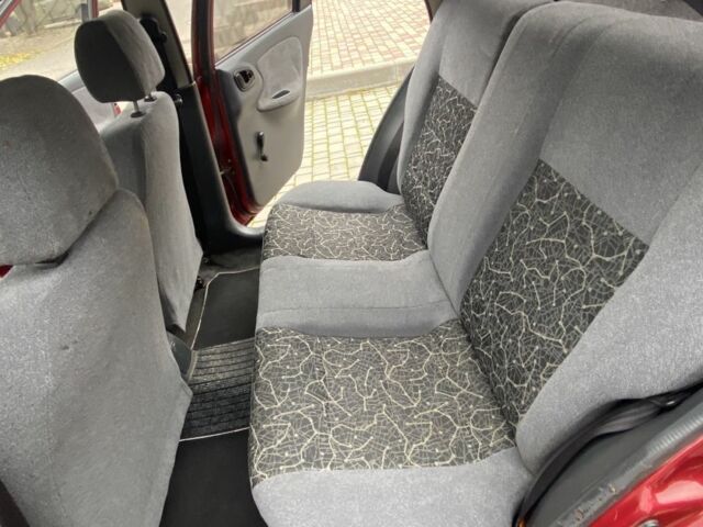 Червоний Деу Сенс, об'ємом двигуна 1.3 л та пробігом 140 тис. км за 2350 $, фото 12 на Automoto.ua