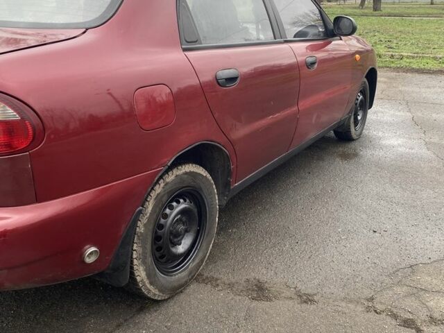 Червоний Деу Сенс, об'ємом двигуна 1.5 л та пробігом 250 тис. км за 1450 $, фото 2 на Automoto.ua