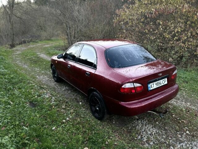 Деу Сенс 2006 у Рожнятове на Automoto.ua Червоний Деу Сенс, об'ємом двигуна 1.3 л та пробігом 186 тис. км за 1300 $, фото 4 на Automoto.ua