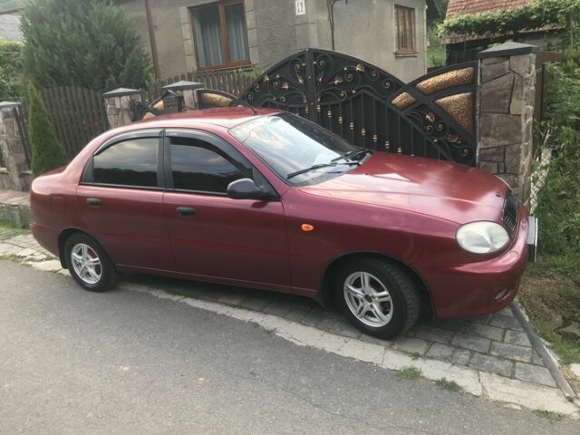 Червоний Деу Сенс, об'ємом двигуна 1.5 л та пробігом 212 тис. км за 1950 $, фото 1 на Automoto.ua