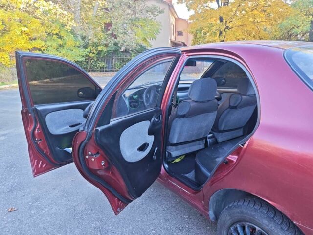 Червоний Деу Сенс, об'ємом двигуна 1.3 л та пробігом 100 тис. км за 1400 $, фото 4 на Automoto.ua