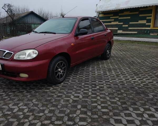 Червоний Деу Сенс, об'ємом двигуна 1.3 л та пробігом 285 тис. км за 1650 $, фото 1 на Automoto.ua