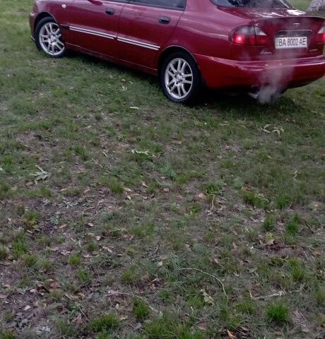 Красный Дэу Сенс, объемом двигателя 1 л и пробегом 320 тыс. км за 1799 $, фото 2 на Automoto.ua