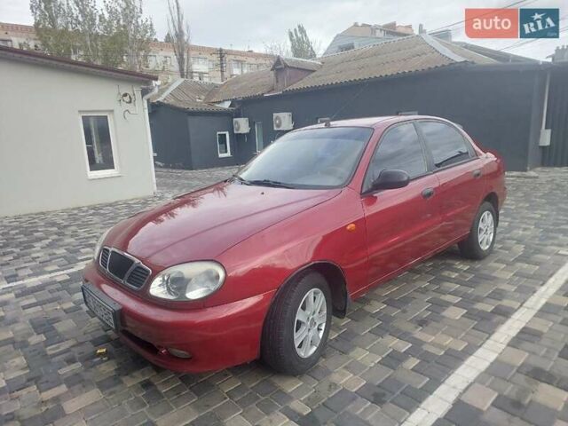 Деу Сенс 2006 у Миколаєві на Automoto.ua Червоний Деу Сенс, об'ємом двигуна 1.3 л та пробігом 150 тис. км за 2000 $, фото 2 на Automoto.ua