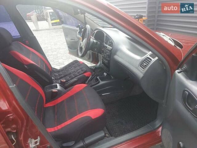 Деу Сенс 2006 у Миколаєві на Automoto.ua Червоний Деу Сенс, об'ємом двигуна 1.3 л та пробігом 150 тис. км за 2000 $, фото 11 на Automoto.ua