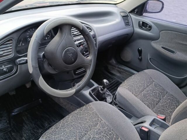 Червоний Деу Сенс, об'ємом двигуна 1.3 л та пробігом 65 тис. км за 1650 $, фото 6 на Automoto.ua