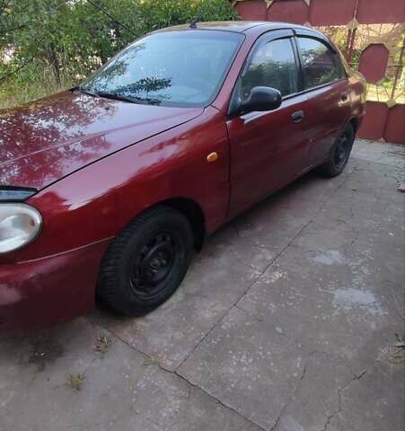 Красный Дэу Сенс, объемом двигателя 1.3 л и пробегом 263 тыс. км за 2000 $, фото 1 на Automoto.ua