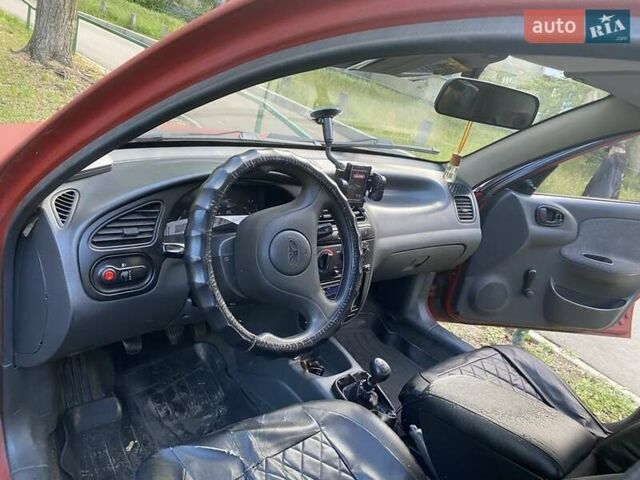Красный Дэу Сенс, объемом двигателя 1.3 л и пробегом 250 тыс. км за 1900 $, фото 6 на Automoto.ua