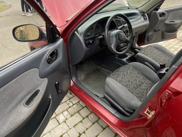 Червоний Деу Сенс, об'ємом двигуна 1.3 л та пробігом 140 тис. км за 2350 $, фото 15 на Automoto.ua