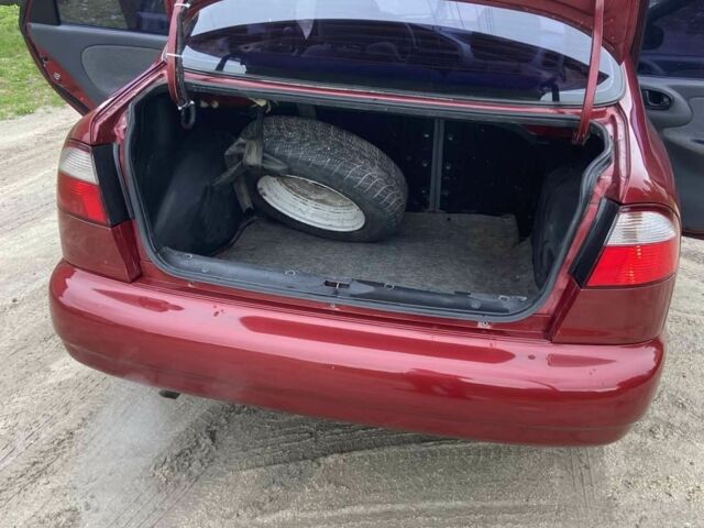 Червоний Деу Сенс, об'ємом двигуна 1.5 л та пробігом 100 тис. км за 2900 $, фото 6 на Automoto.ua