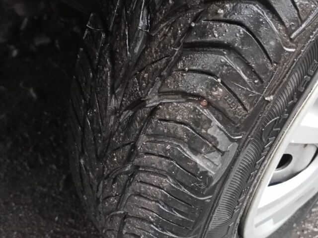 Червоний Деу Сенс, об'ємом двигуна 1.3 л та пробігом 220 тис. км за 1850 $, фото 15 на Automoto.ua