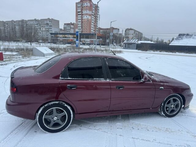 Червоний Деу Сенс, об'ємом двигуна 1.5 л та пробігом 290 тис. км за 2400 $, фото 6 на Automoto.ua