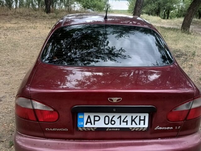 Красный Дэу Сенс, объемом двигателя 1.5 л и пробегом 158 тыс. км за 2800 $, фото 2 на Automoto.ua