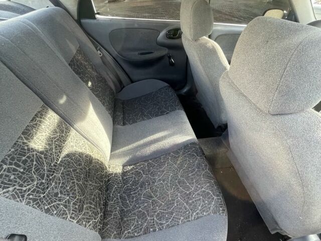 Красный Дэу Сенс, объемом двигателя 1.3 л и пробегом 258 тыс. км за 1450 $, фото 4 на Automoto.ua