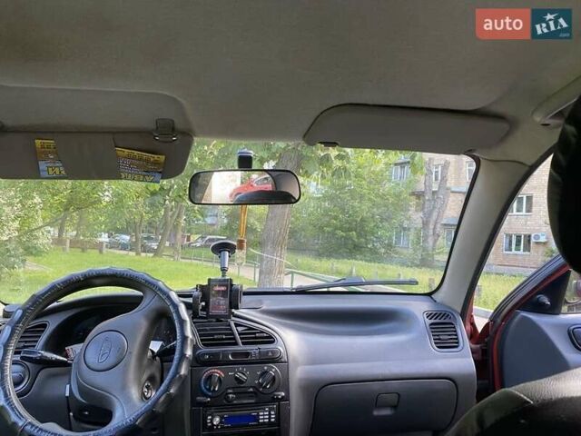 Красный Дэу Сенс, объемом двигателя 1.3 л и пробегом 250 тыс. км за 1900 $, фото 5 на Automoto.ua