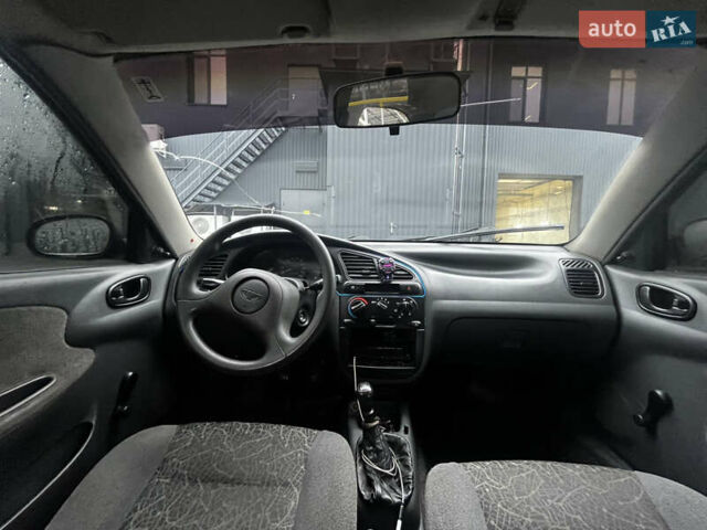 Красный Дэу Сенс, объемом двигателя 1.3 л и пробегом 279 тыс. км за 1100 $, фото 8 на Automoto.ua