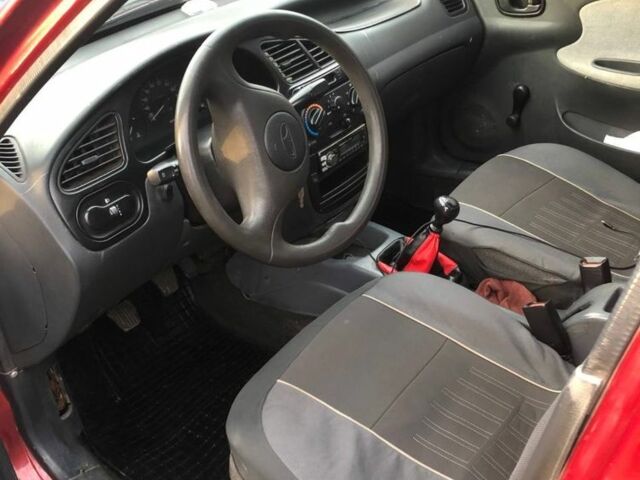 Червоний Деу Сенс, об'ємом двигуна 1.5 л та пробігом 200 тис. км за 1350 $, фото 6 на Automoto.ua