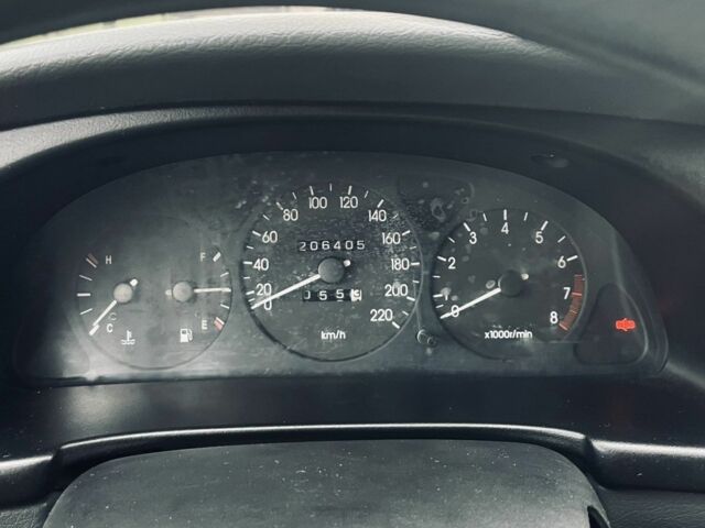 Красный Дэу Сенс, объемом двигателя 1.3 л и пробегом 200 тыс. км за 2100 $, фото 6 на Automoto.ua