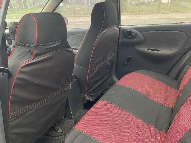 Червоний Деу Сенс, об'ємом двигуна 1.5 л та пробігом 250 тис. км за 1450 $, фото 5 на Automoto.ua