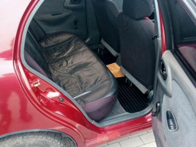 Красный Дэу Сенс, объемом двигателя 1.5 л и пробегом 322 тыс. км за 2300 $, фото 8 на Automoto.ua