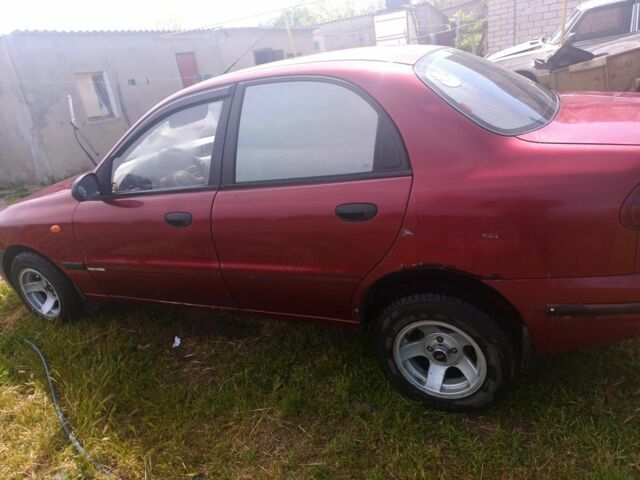 Красный Дэу Сенс, объемом двигателя 1.3 л и пробегом 280 тыс. км за 1500 $, фото 1 на Automoto.ua