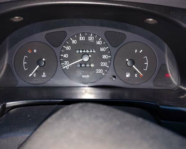 Червоний Деу Сенс, об'ємом двигуна 1.3 л та пробігом 285 тис. км за 1650 $, фото 6 на Automoto.ua