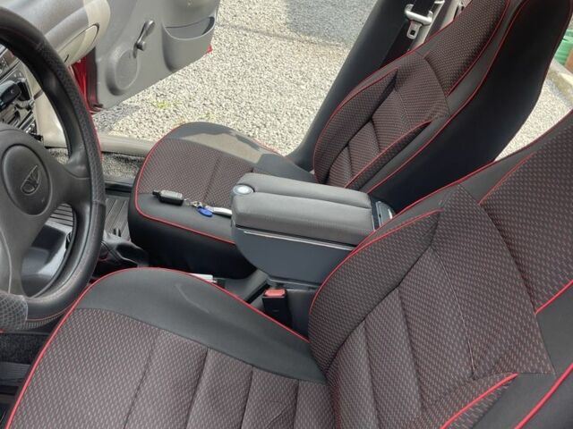 Красный Дэу Сенс, объемом двигателя 1.3 л и пробегом 200 тыс. км за 1800 $, фото 4 на Automoto.ua