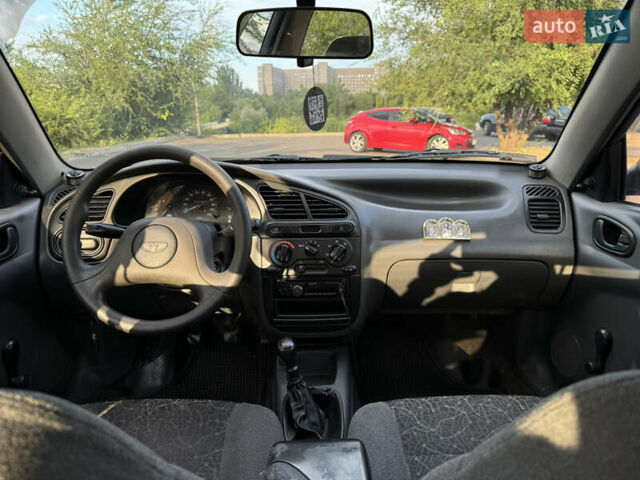 Красный Дэу Сенс, объемом двигателя 1.3 л и пробегом 304 тыс. км за 2200 $, фото 23 на Automoto.ua