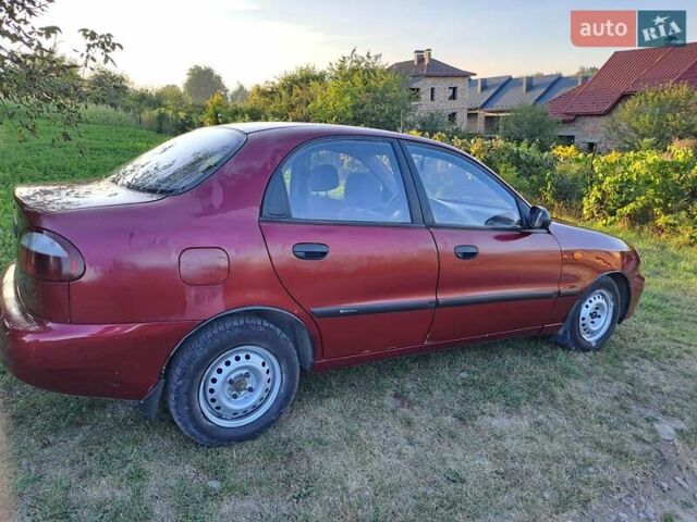 Красный Дэу Сенс, объемом двигателя 1.3 л и пробегом 150 тыс. км за 2100 $, фото 3 на Automoto.ua