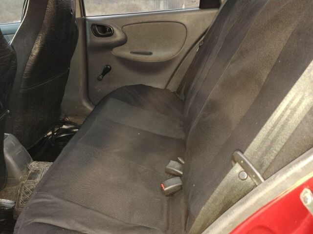 Червоний Деу Сенс, об'ємом двигуна 1.3 л та пробігом 285 тис. км за 1650 $, фото 4 на Automoto.ua