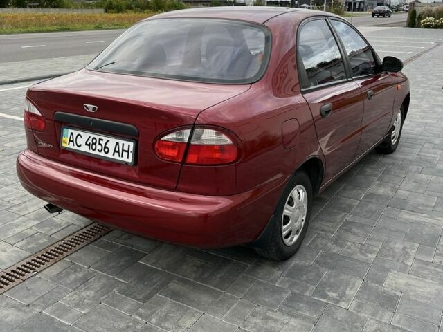 Красный Дэу Сенс, объемом двигателя 1.5 л и пробегом 147 тыс. км за 3800 $, фото 2 на Automoto.ua