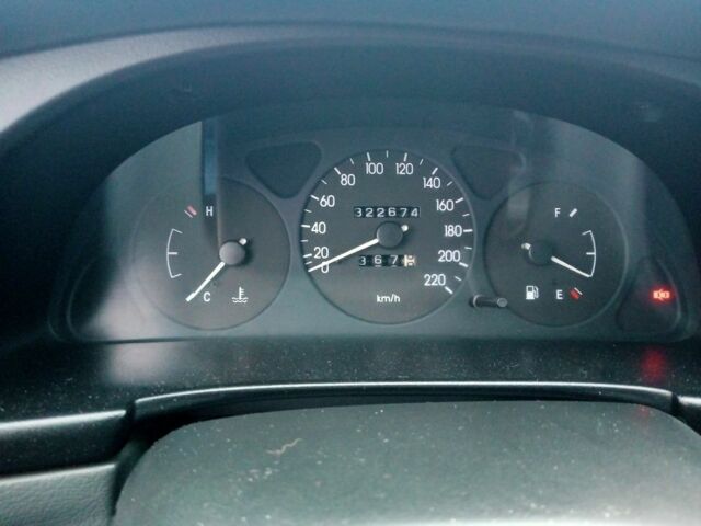 Красный Дэу Сенс, объемом двигателя 1.5 л и пробегом 322 тыс. км за 2300 $, фото 10 на Automoto.ua