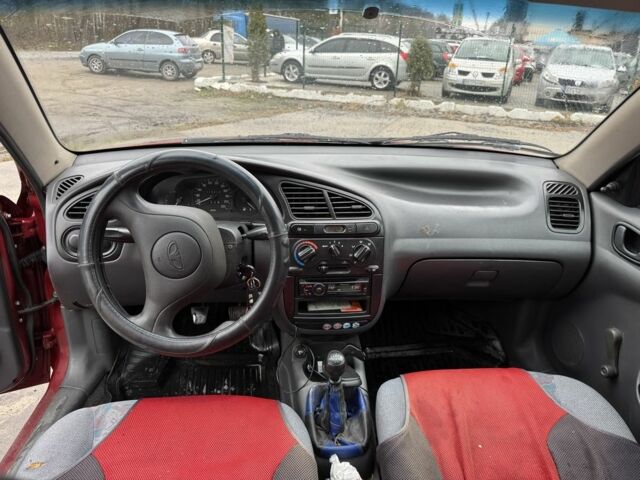 Красный Дэу Сенс, объемом двигателя 1.5 л и пробегом 310 тыс. км за 1850 $, фото 7 на Automoto.ua