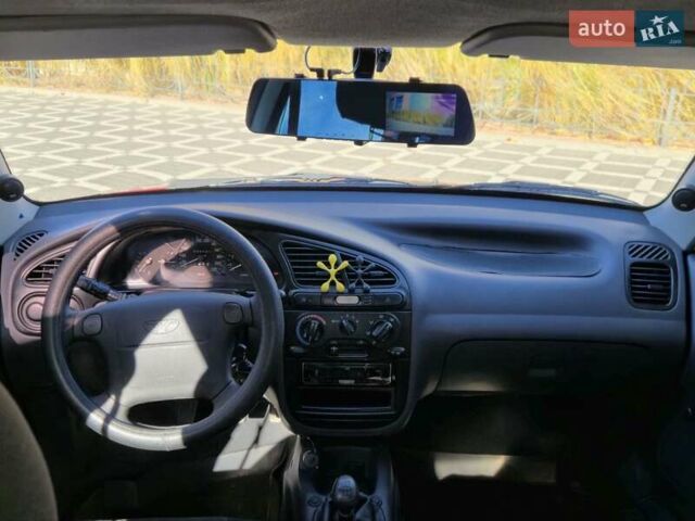 Червоний Деу Сенс, об'ємом двигуна 1.3 л та пробігом 133 тис. км за 2650 $, фото 1 на Automoto.ua