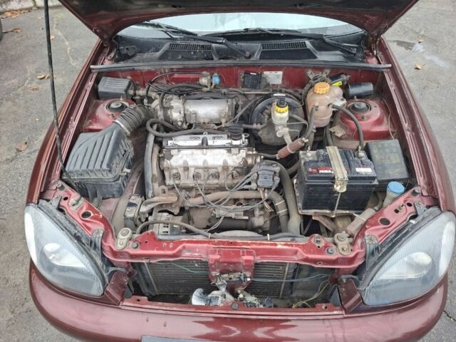 Червоний Деу Сенс, об'ємом двигуна 1.3 л та пробігом 262 тис. км за 1700 $, фото 3 на Automoto.ua