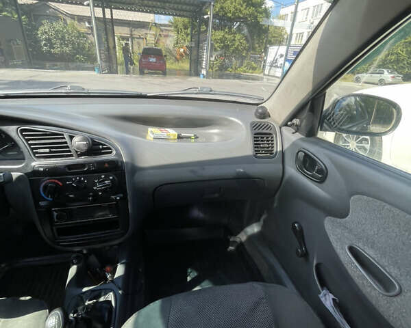 Красный Дэу Сенс, объемом двигателя 1.3 л и пробегом 127 тыс. км за 1850 $, фото 9 на Automoto.ua