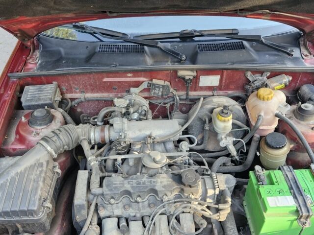 Червоний Деу Сенс, об'ємом двигуна 1.5 л та пробігом 217 тис. км за 2800 $, фото 9 на Automoto.ua