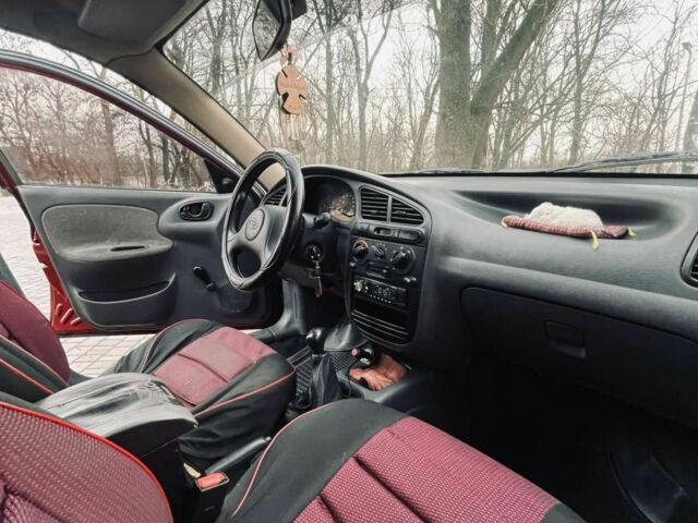 Красный Дэу Сенс, объемом двигателя 1.3 л и пробегом 200 тыс. км за 2100 $, фото 13 на Automoto.ua