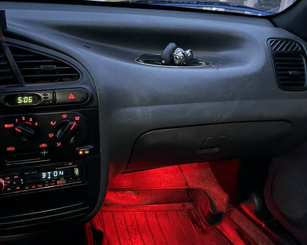 Червоний Деу Сенс, об'ємом двигуна 1.3 л та пробігом 99 тис. км за 2500 $, фото 16 на Automoto.ua