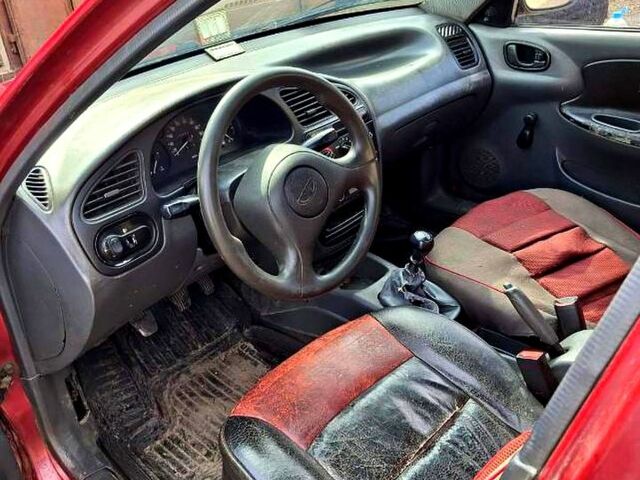 Червоний Деу Сенс, об'ємом двигуна 1.3 л та пробігом 0 тис. км за 1400 $, фото 7 на Automoto.ua