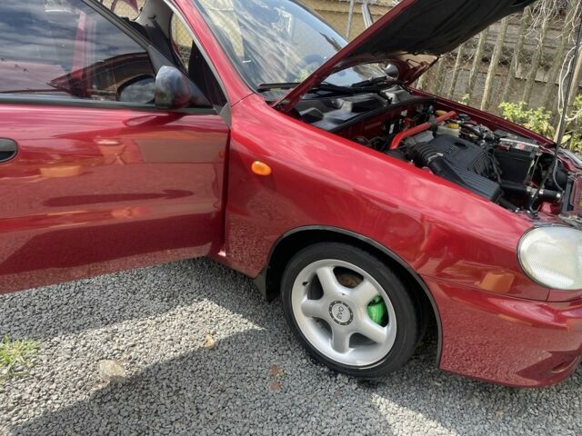 Красный Дэу Сенс, объемом двигателя 1.3 л и пробегом 200 тыс. км за 1800 $, фото 2 на Automoto.ua