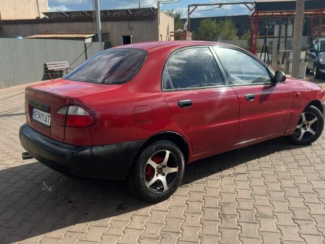 Червоний Деу Сенс, об'ємом двигуна 1.5 л та пробігом 331 тис. км за 1599 $, фото 1 на Automoto.ua