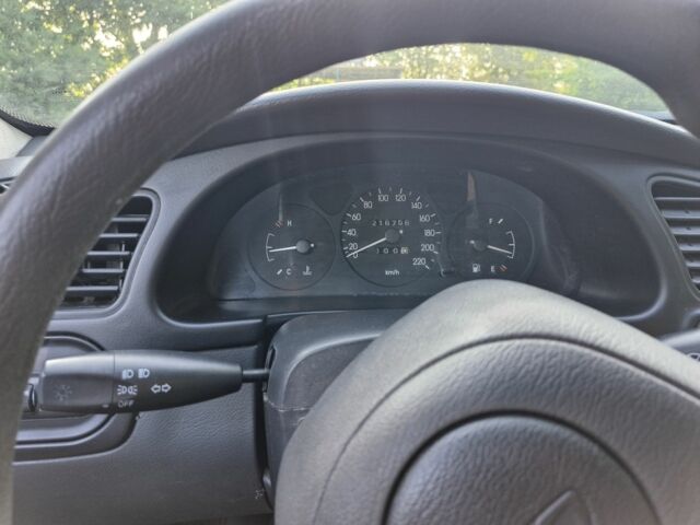 Червоний Деу Сенс, об'ємом двигуна 1.5 л та пробігом 217 тис. км за 2800 $, фото 15 на Automoto.ua