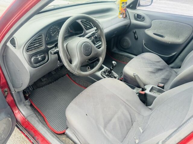 Червоний Деу Сенс, об'ємом двигуна 1.3 л та пробігом 300 тис. км за 1300 $, фото 8 на Automoto.ua