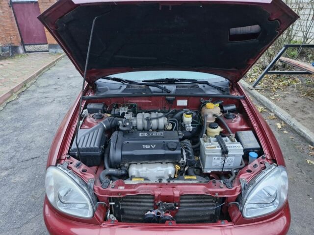 Красный Дэу Сенс, объемом двигателя 1.5 л и пробегом 163 тыс. км за 2650 $, фото 3 на Automoto.ua