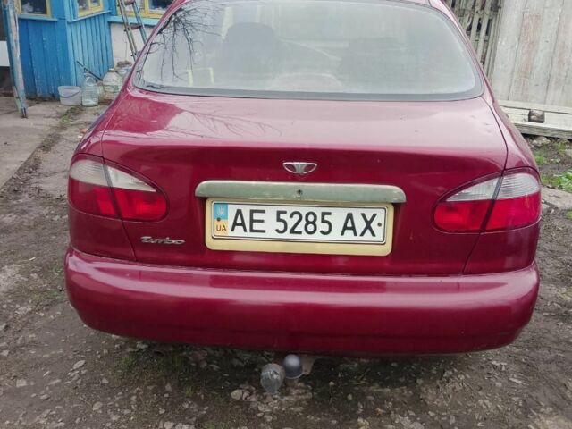 Красный Дэу Сенс, объемом двигателя 1.3 л и пробегом 220 тыс. км за 1778 $, фото 5 на Automoto.ua