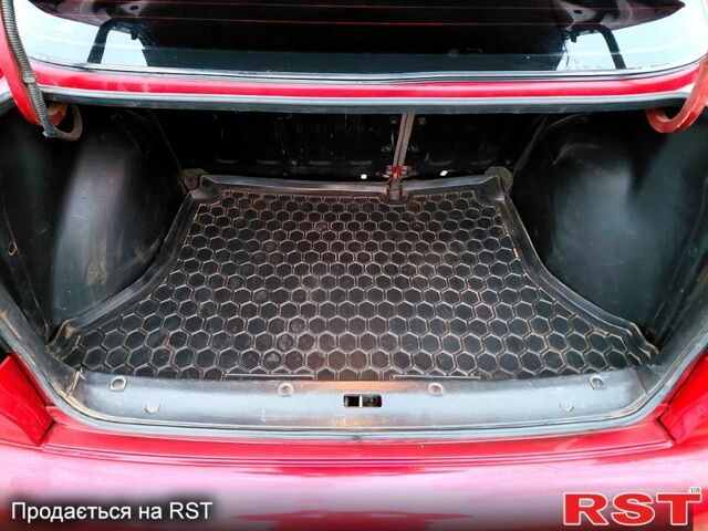 Червоний Деу Сенс, об'ємом двигуна 1.3 л та пробігом 145 тис. км за 2500 $, фото 9 на Automoto.ua