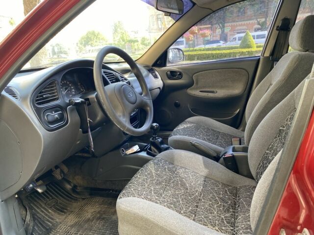 Красный Дэу Сенс, объемом двигателя 1.5 л и пробегом 240 тыс. км за 2500 $, фото 7 на Automoto.ua