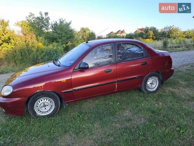 Красный Дэу Сенс, объемом двигателя 1.3 л и пробегом 150 тыс. км за 2100 $, фото 1 на Automoto.ua